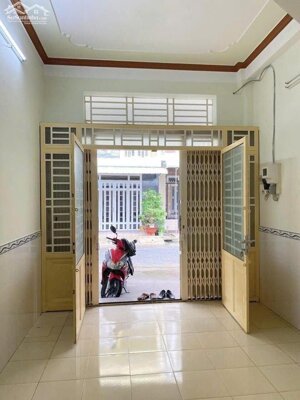 Nhà 5 triệu 2 phòng ngủ gần trường đại học Y Dược Cần Thơ