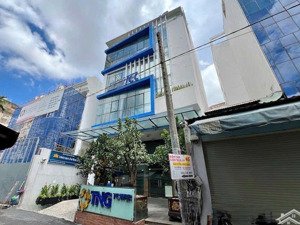 tòa nhà siêu phẩm mới ra 10x16 hầm 6 tầng cmt8 giá: 41 tỷ hđt: 190tr/tháng vị trí đẹp gần ngay cv
