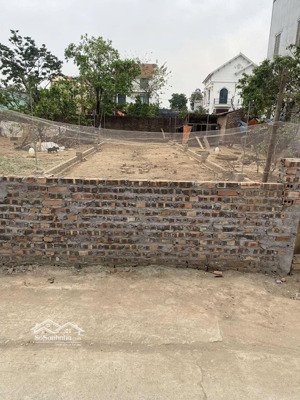 lô đất full thổ cư giá đầu tư tại tráng việt đường oto tránh