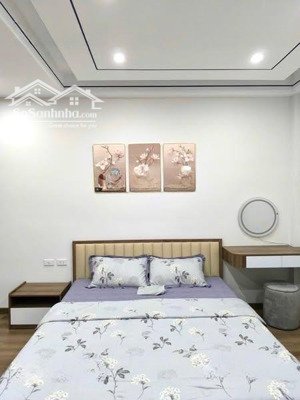 chị gái em nhờ bán giúp nhà dân xây - nguyễn sơn - gia thụy - full nội thất - hơn 7 tỷ chút
