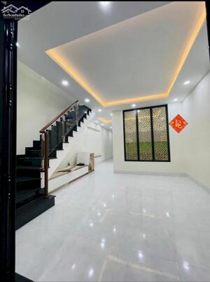 (TP. Tây Ninh) Bán trả góp. Nhà lầu 2 tầng. 650 triệu/công chứng, nhận nhà