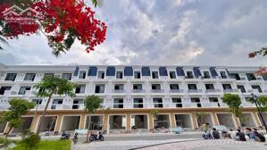 Bán Nhà Phố trung tâm khu K2 Phan Rang, sát Biển, đối diện công viên.