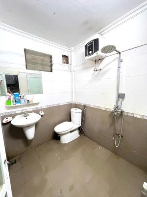 cho thuê trọ tại phạm tuấn tài, 1,3 triệu, 8m2 phòng đơn ở 1 người giường đệm máy giặt điều hòa đủ