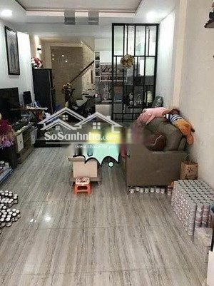 cho thuê nhà hẻm 3m (3 gác) đường c1, p.13, q.tân bình giá 11tr