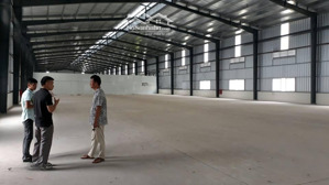 cho thuê kho 643m², có pccc tiêu chuẩn mặt tiền quốc lộ 22, q. 12