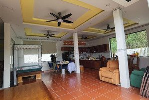 bán nhà mặt tiền nguyễn hữu cảnh, long tân, nhơn trạch. dt: 282m2, ngang 10m, giá 18 tỷ