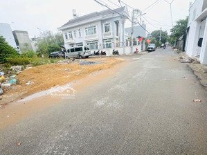 hàng hiếm đất ngay phạm văn đồng giá rẻ