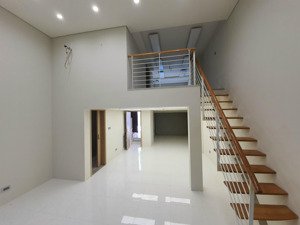 cho thuê tầng 1 shophouse tại the manor central park, 12 triệu/tháng, 75 m2