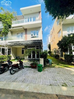 Biệt thự Compound khu riovista căn góc biên full nội thất