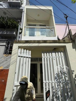 cho thuê nhà 1/ nguyễn văn nghi p7 gò vấp 3x14m trệt lầu 2pn 2wc gần chợ gò vấp