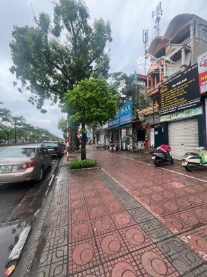 bán nhà mặt phố ngô gia tự - 269tr/1m2 - có thương lượng