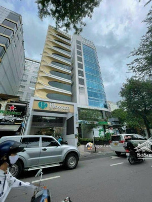 siêu rẻ, giảm giá nhà mặt tiền lạc long quân - dt 4x21,5m - 5 tầng - thang máy - giá chỉ 17,9 tỷ.
