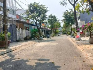 bán nhà cấp 4 đường phong bắc 9 (hòa thọ đông, cẩm lệ) 100m2, đông nam