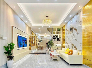 bán nhà nguyễn hoàng , nam từ liêm , gần bến xe mỹ đình , xuân thuỷ , cầu vượt mai dịch, sổ nở hậu