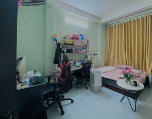 cho thuê phòng ở ngõ 195 trần cung, diện tích 25m2, bếp và wc riêng, đầy đủ tiện nghi, ở độc lập