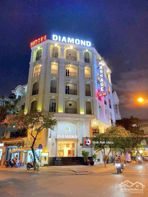 vip. bán mặt tiền đường khu điện biên phủ, quận 1. dt 660m2(20x35m), 11 tầng tn 660tr. giá 220 tỷ