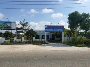 bán đất tặng nhà vị trí vàng ngay trung tâm du lịch biển kê gà