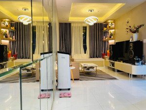 chính chủ cần bán gấp căn hộ green river quận 8 dt 72m2 2pn 2wc nội thất đầy đủ