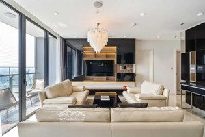 bán gấp căn góc chung cư horizon tower quận 1.dt: 122m2,3pn có sh giá 7.9ty.lh: 