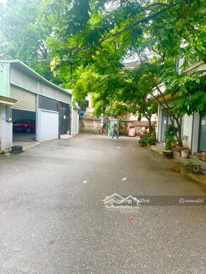 bán đất phân lô đấu giá bát khối, long biên dt140m mt11,5m giá 13,8 tỷ phân lô ô tô tránh