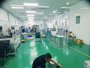 cho thuê nhà xưởng ngay cạnh sân vận động mỹ đình, nam từ liêm. dt 350m2 mt 12m. có pccc nghiệm thu