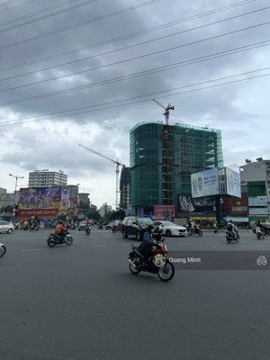 tòa nhà 14 tầng (5000m2 sàn) góc mặt tiền phạm văn đồng, quận gò vấp