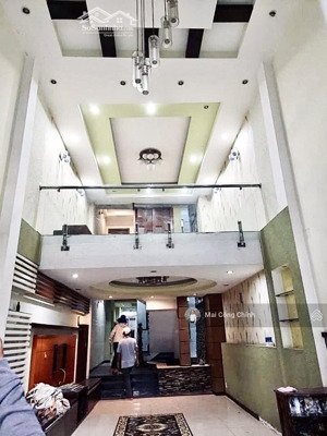 khu vip bàu cát, 115m2, 5 tầng, vuông a4, hxh thông, hoàn công đủ, giá tốt nhất khu vực