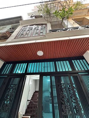 cho thuê nhà ngõ 205 xuân đỉnh dt 50m2 đầy đủ nội thất, giá 13 triệu. lh 