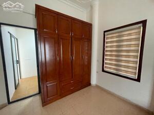 Cho thuê căn hộ Tập thể ngõ 60 Nguyễn Chí Thanh 62m2, 2 ngủ, Full đồ, ở hộ gia đình