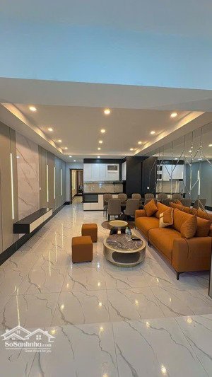 nhà tập thể hát tuồng-70m - 3 ngủ - khách rộng - bếp - 1wc- ô tô đỗ cửa ngày đêm - gần bệnh viện