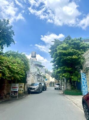 "Bán nhà hẻm xe hơi Nguyễn Trọng Tuyển, Tân Bình, Vip P1, liền kề Lê Văn Sỹ, 70m2, 2 Tầng, Ở/xây CHDV, 10.55 Tỷ