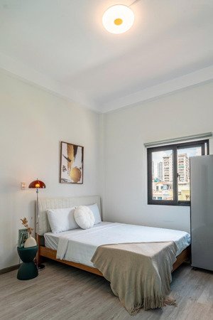 phòng cửa sổ trời full nội thất cho thuê - bình thạnh gần cầu thị nghè quận 1 quận 3 lh: 