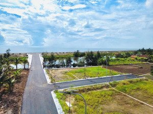 đất mặt biển hải hòa ngay quảng trường, bãi tắm