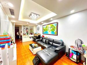 CẦN BÁN NHÀ PHÙNG CHÍ KIÊN CẦU GIẤY 60m2, 5 TẦNG MẶT TIỀN 3,5m GÍA 19.5 TỶ