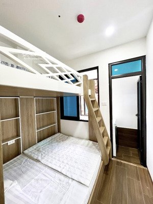 phòng studio mới cứng full nội thất ở 105 doãn kế thiện. ở được luôn.