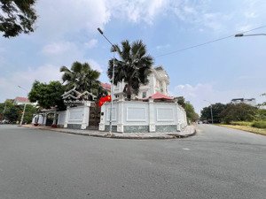 siêu rẻ! bán khuôn đất góc 2mt - 19x23m, ngay lê hữu kiều, quận 2, chỉ 120 triệu/m2