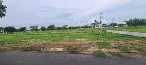 em có một cặp liền kề ở 5f amara gần lối thoát hiểm 4m giá ngộp rẻ hơn 200 triệu
