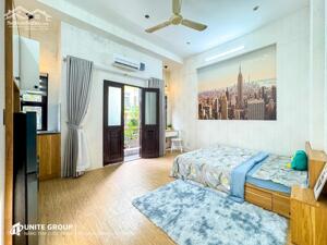 Căn Hộ Ban Công Full Nội Thất ở Đặng Văn Ngữ giáp Q1,Q3 ở Phú Nhuận