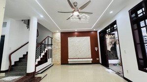 lô góc - nhà 3 tầng mới đẹp kiệt 5m trần văn dư