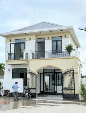 NHÀ 2 TẦNG 3 MĂT THOÁNG FULL NỘI THẤT MINH MẠNG