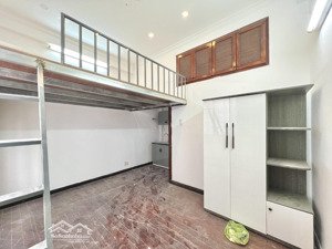 cho thuê phòng gác cửa sổ thoáng 35m2 5ng3xe full nội thất new ngay sát đh kinh tế ueh quận 10