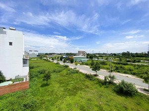 ngộp 1 lô kdc an thuận, đối diện cổng chính sân bay lt,đường n6 trục chính thông quốc lộ 51 .2tỷ250