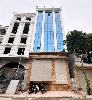 tôi cần cho thuê nhà mp lương thế vinh, thanh xuân 70m, 7 tầng, mt 6m thông sàn, thang máy giá 45tr