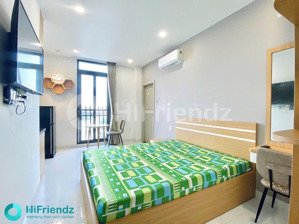 cho thuê chdv toà nhà mặt tiền - thang máy siêu xinh / nội thất siêu mới - cầu nguyễn tri phương