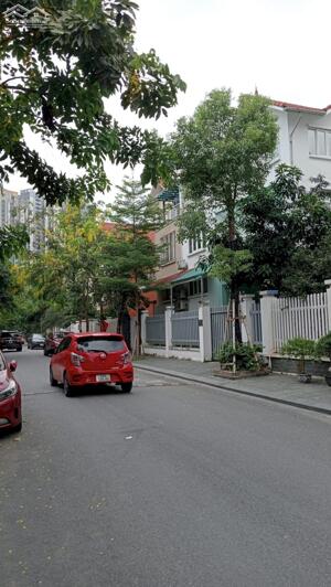 Bán nhà shophouse Tôn Thất Thuyết, Dịch Vọng Hậu, Cầu Giấy, diện tích 120 m2 x 7 tầng giá 56 tỷ