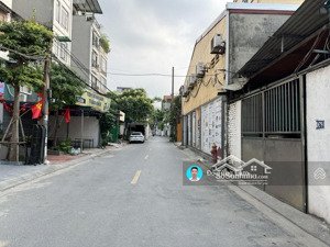 mặt phố mai phúc: 34,5m2 + 20m2 lưu không, nhà cấp 4 kinh doanh sầm uất, gần chợ, chung cư lớn