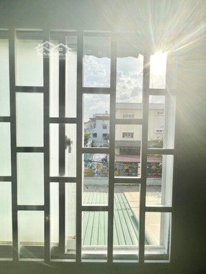cho thuê phòng trọ tại dương quảng hàm, giá sinh viên 3,7 triệu, ở 3 - 4 người thoải mái