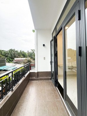 oto đỗ cửa nơ trang long khu nội bộ an ninh dân trí cao 3pn nhà đẹp sẵn nội thất vào ở ngay