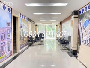 Cho thuê văn phòng, MBKD tầng 1 diện tích 80m2 giá siêu rẻ 13 triệu/tháng, chia sẵn 2 phòng tại phố Nguyễn Cơ Thạch, Nam Từ Liêm
