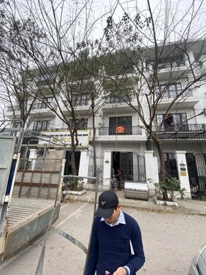 cho thuê nhà tại kdtm đại kim nguyễn xiển, 17 triệu/th, 72m2, 6pn, 6wc, 4 tầng